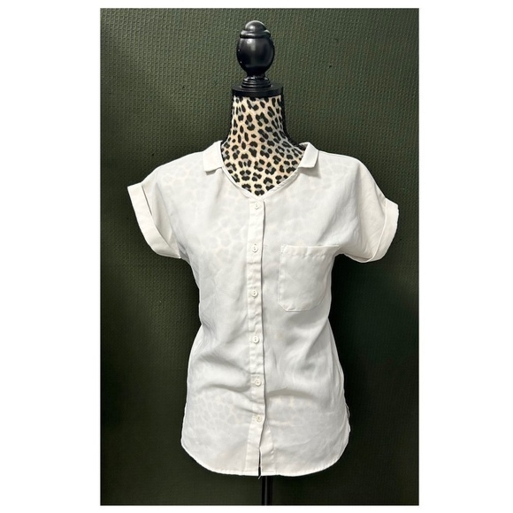 White Button up Blouse